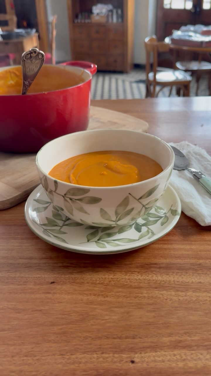 Foto de Sopa crema de zapallo y coco
